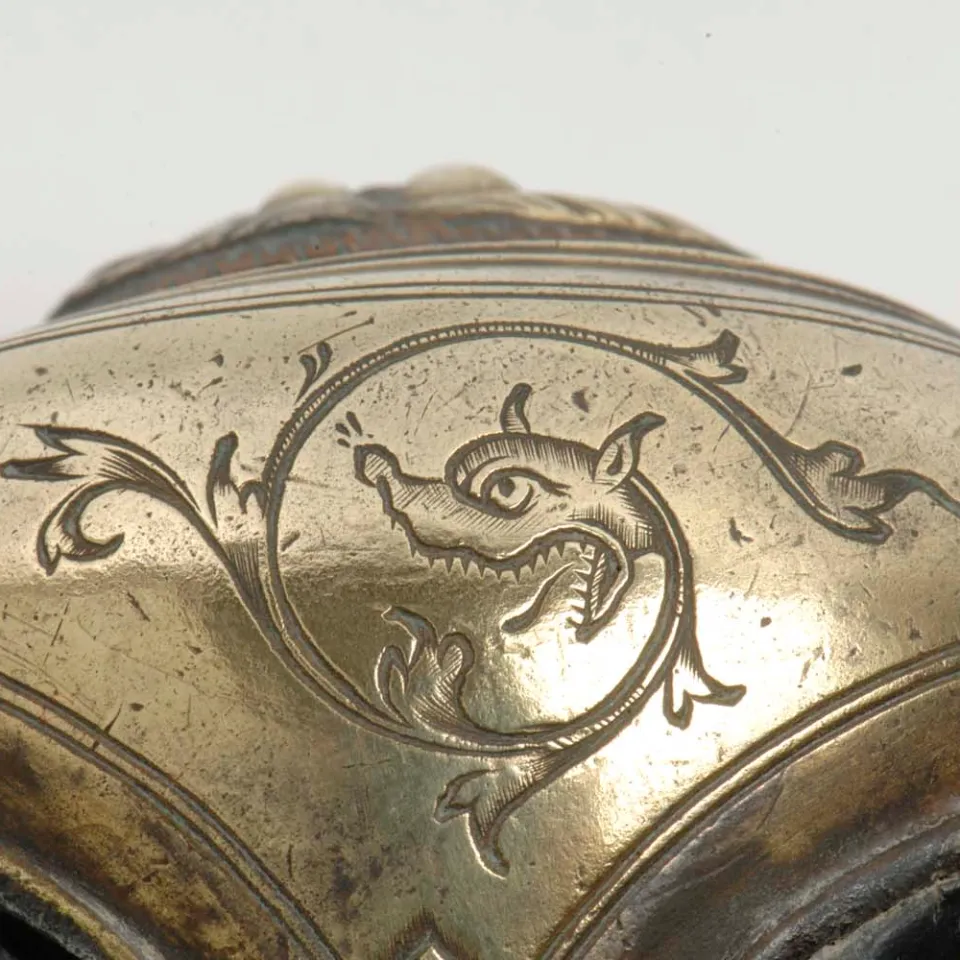 a close up of a metal object